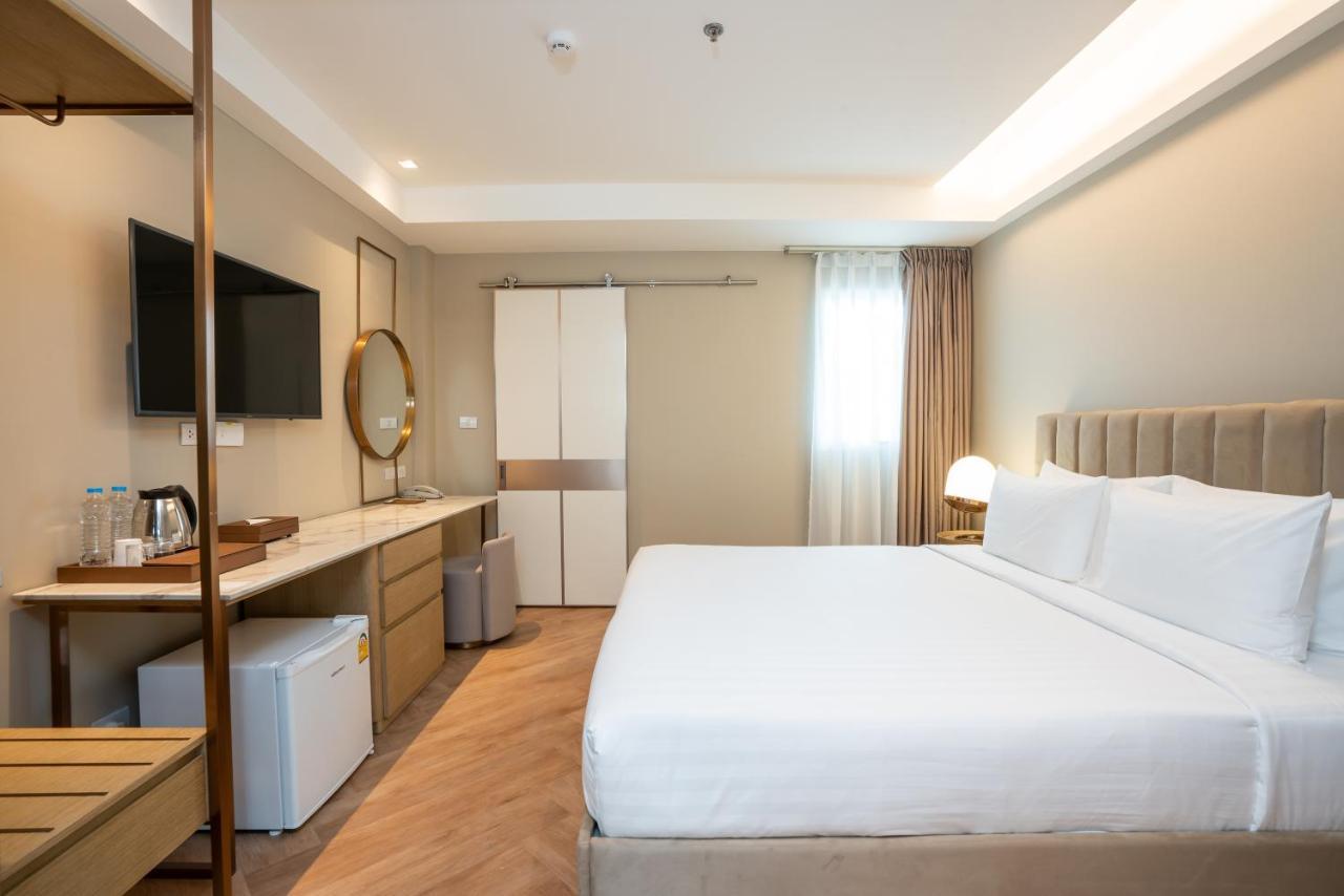 Away Bangkok Riverside Kene Екстер'єр фото