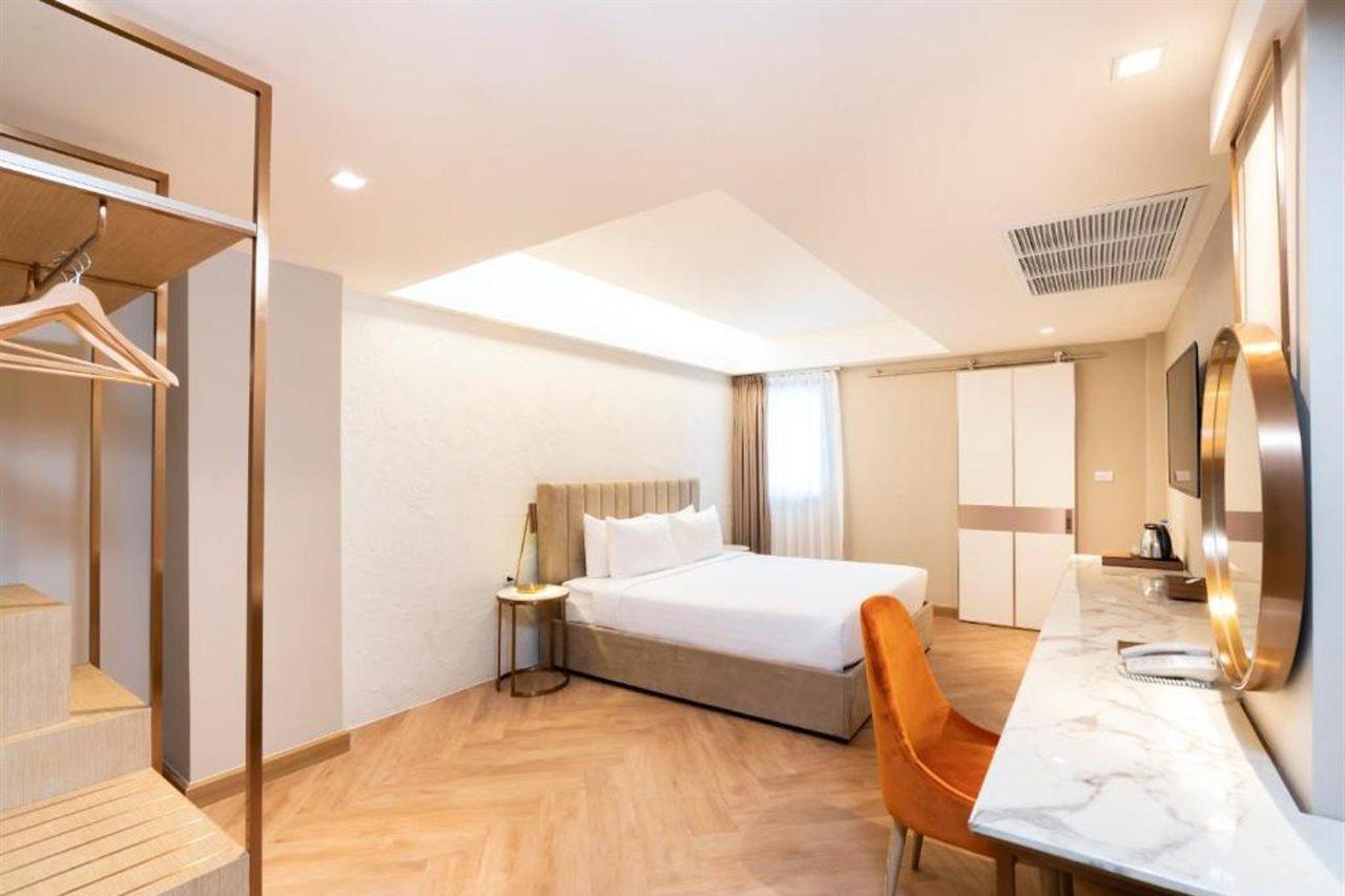 Away Bangkok Riverside Kene Екстер'єр фото
