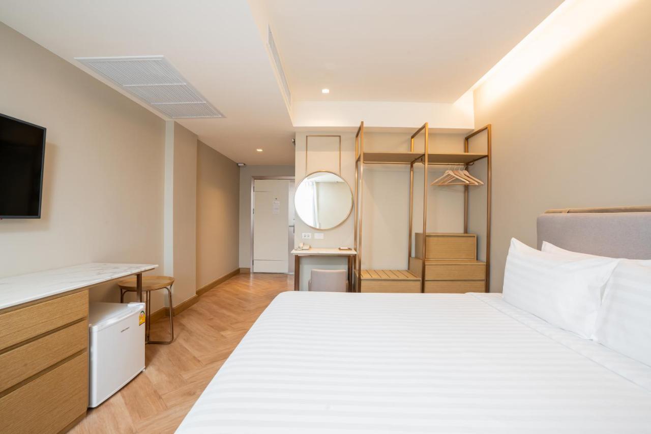 Away Bangkok Riverside Kene Екстер'єр фото