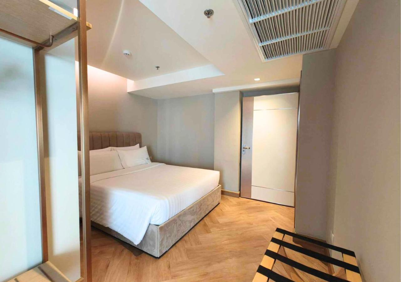 Away Bangkok Riverside Kene Екстер'єр фото